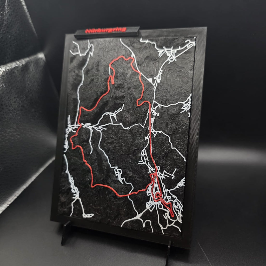 Topografia Nürburgring – Edição Minimalista