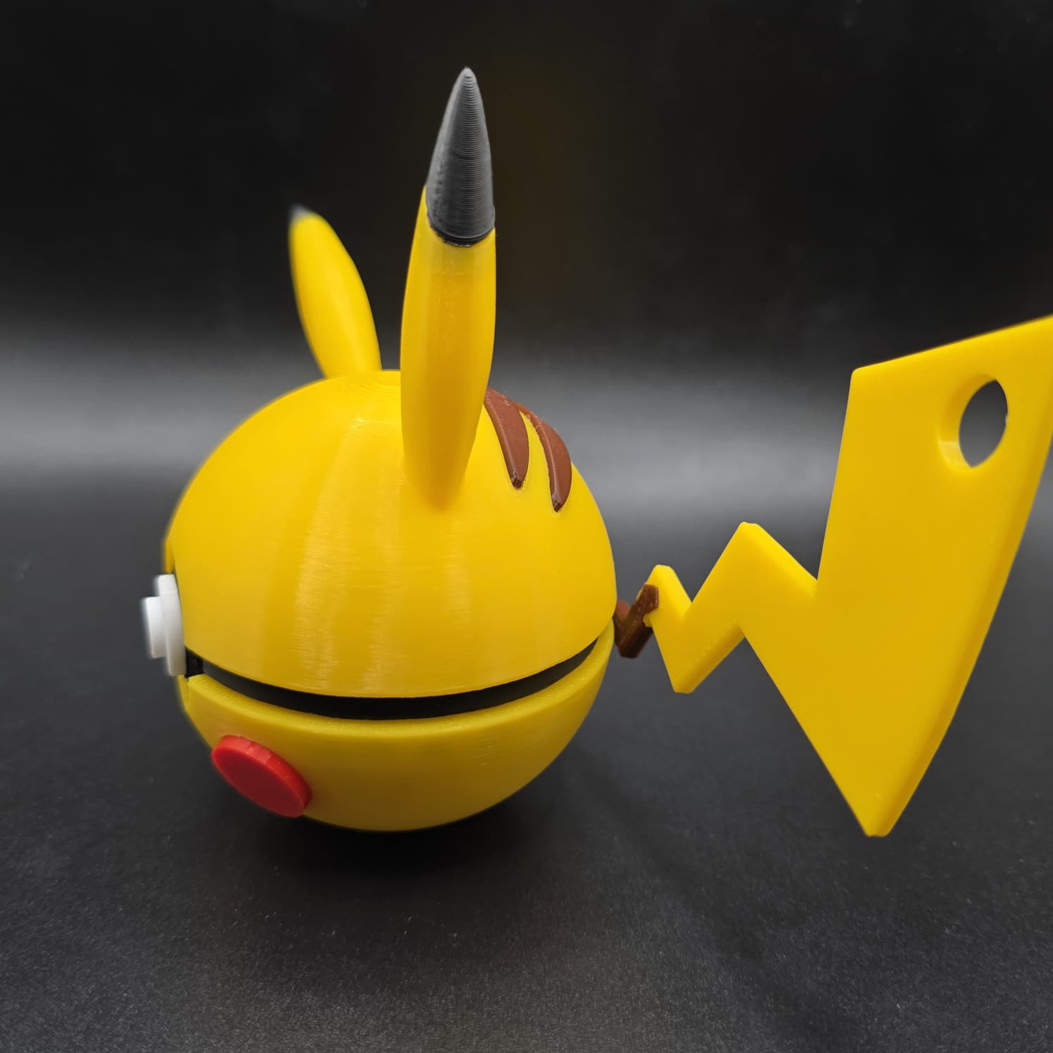 Pokebola Pikachu